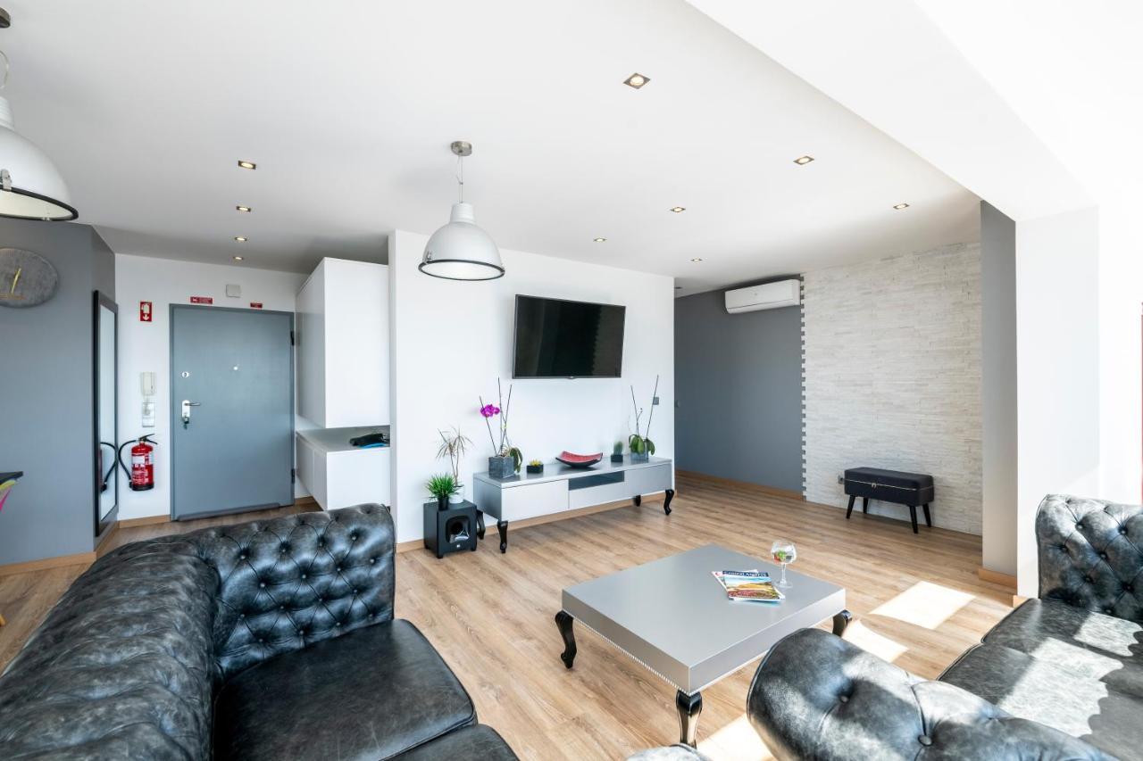 Appartement Luxueux 4 Pieces, Terrasse 120M2 Vue Mer Praia Da Rocha Portimao Exterior photo